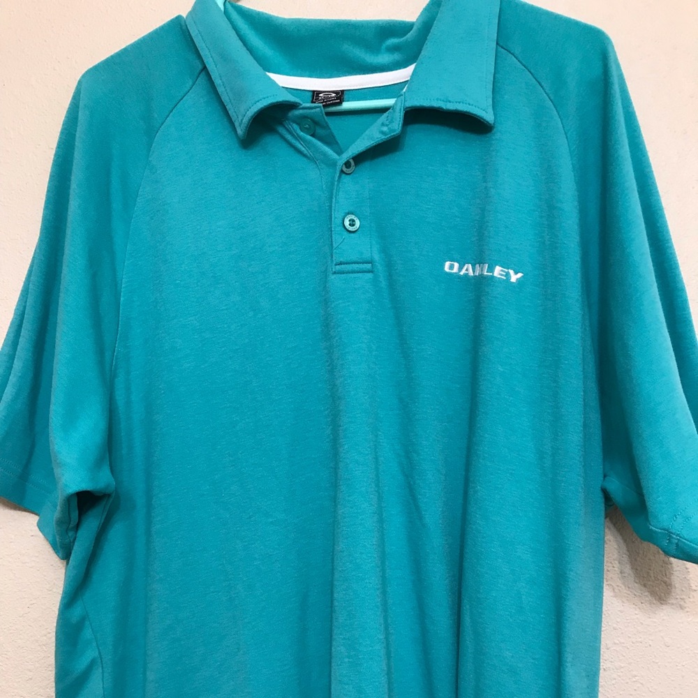 Oakley Designer Polo Shirt. Teal. Size XL.